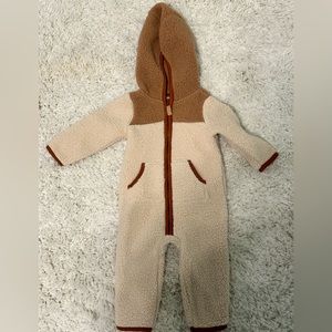 Carters Sherpa jumpsuit size 9m